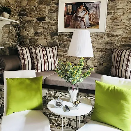 Bed & Breakfast Nadia's *