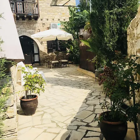 Nadia's Bed & Breakfast